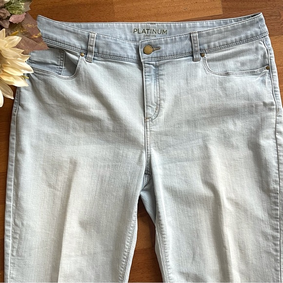 CHICO'S PLATINUM DENIM Ultimate Fit Jeans SIZE 2R 12-14 LARGE Light Blue - Picture 4 of 6
